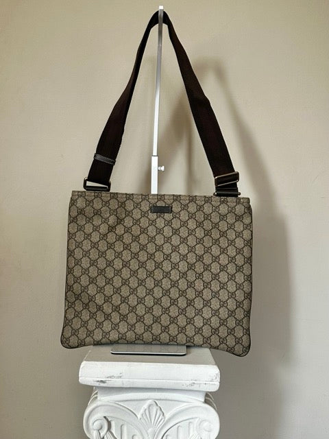 Vintage Gucci GG Supreme Canvas Tote Bag Brown | Authenticated by Entrupy